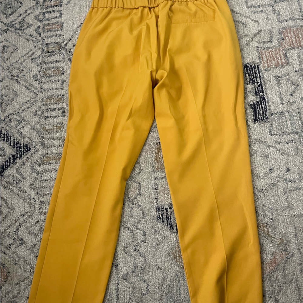 Zara yellow pants